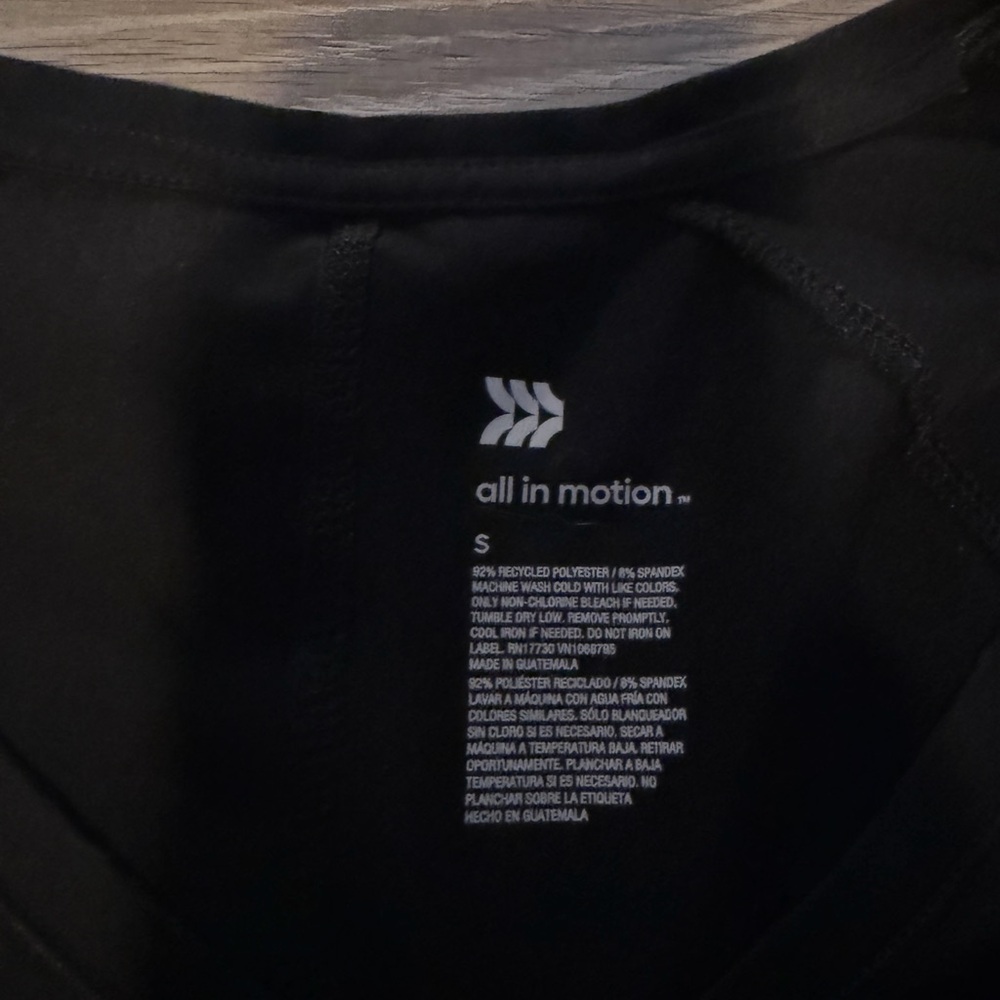 All in Motion Black Short Sleeve V-Neck Tee - Picture 4 of 5